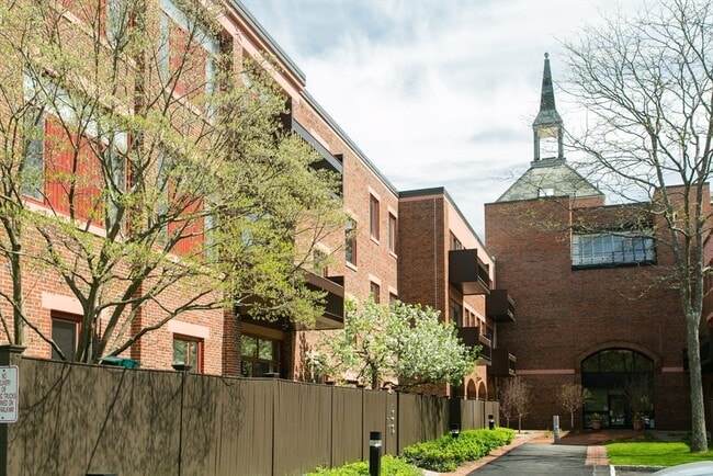 Photo - 100 Keyes Rd Condo Unit 218