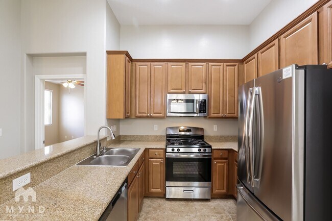 Photo - 699 Bridgeford Ct