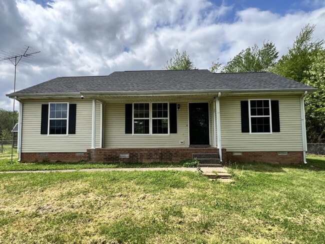 Photo - "Charming 3-Bedroom Haven with 2 Full Baths in Portland, TN – Your Cozy Retreat Awaits!"
