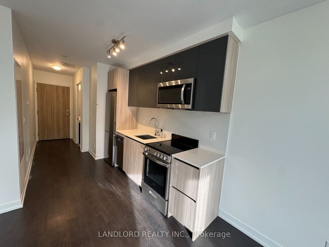 Photo - 11 Maryport Ave Unit 116