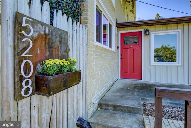 Photo - 5208 10th Pl S Townhome