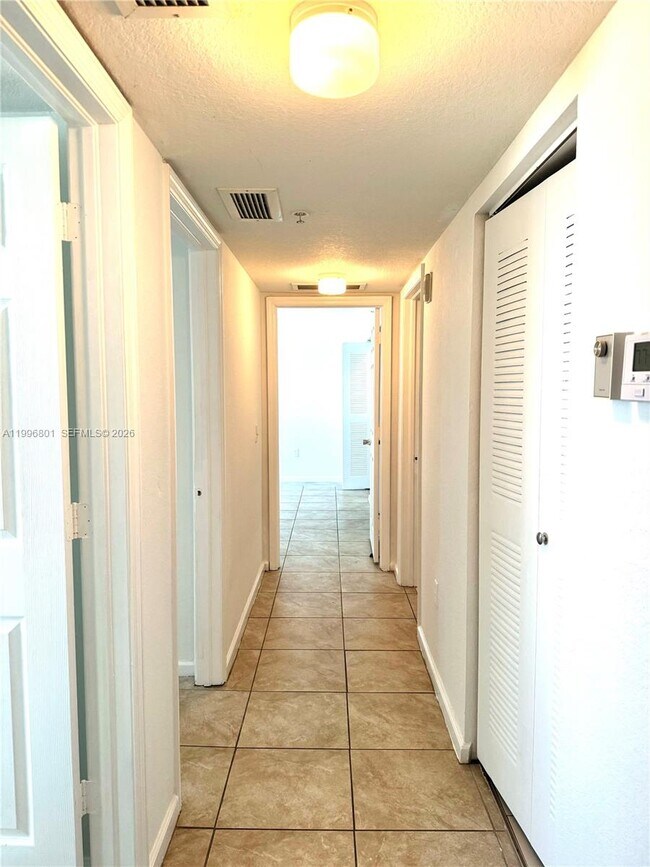 Photo - 15480 SW 284th St Unidad 2307