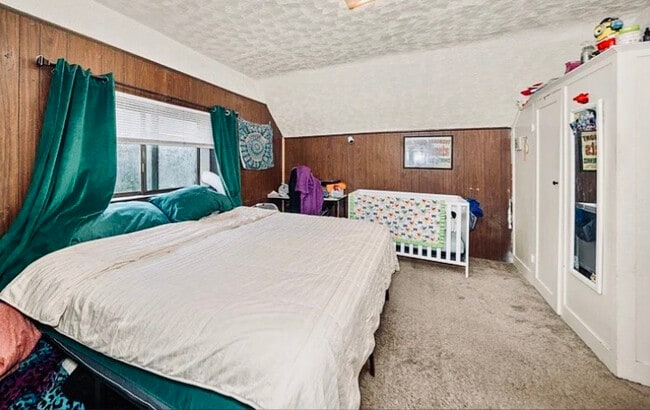 Photo - 1707 W Mansfield Ave Unit 2