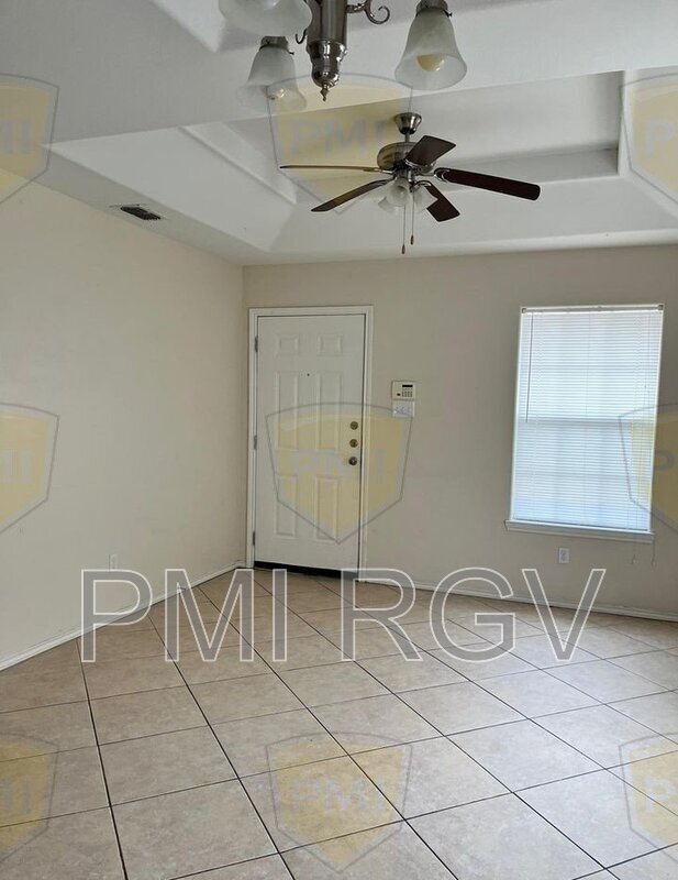 Photo - 315 W Albatross Ave Unit D