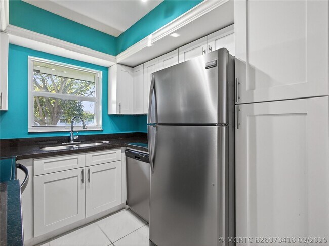 Photo - 8400 W Sample Rd Unit 203