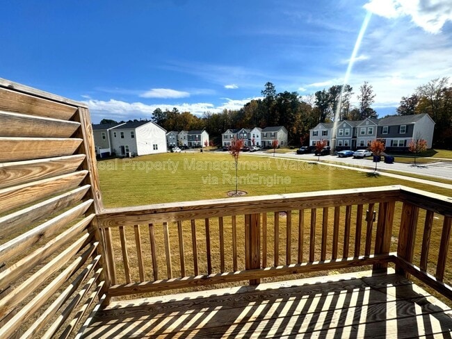 Photo - 2727 Chert Ln