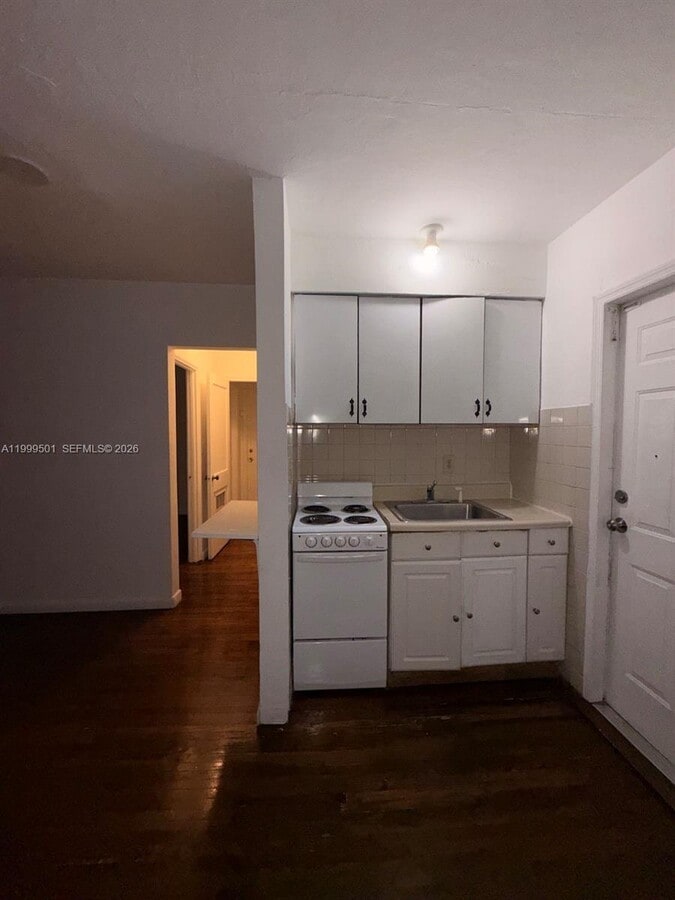 Photo - 1955 Taylor St Unit 1-2