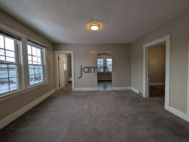 Photo - 1476 W 107th St Unit 1476 W 107th Upper