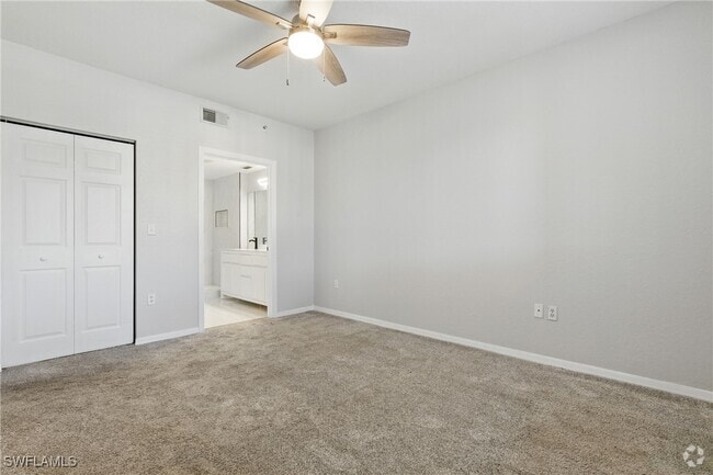 Building Photo - 6400 Aragon Way Unit 206 Rental