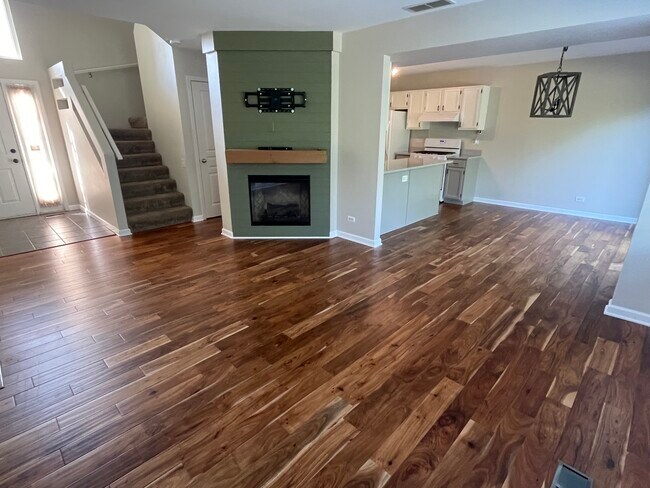 Photo - 357 Persimmon Ct