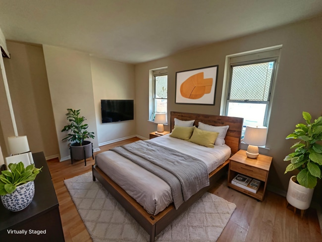 Photo - 5829 Wakefield St