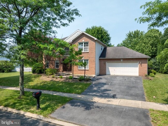 Building Photo - 2184 Autumnwood Dr