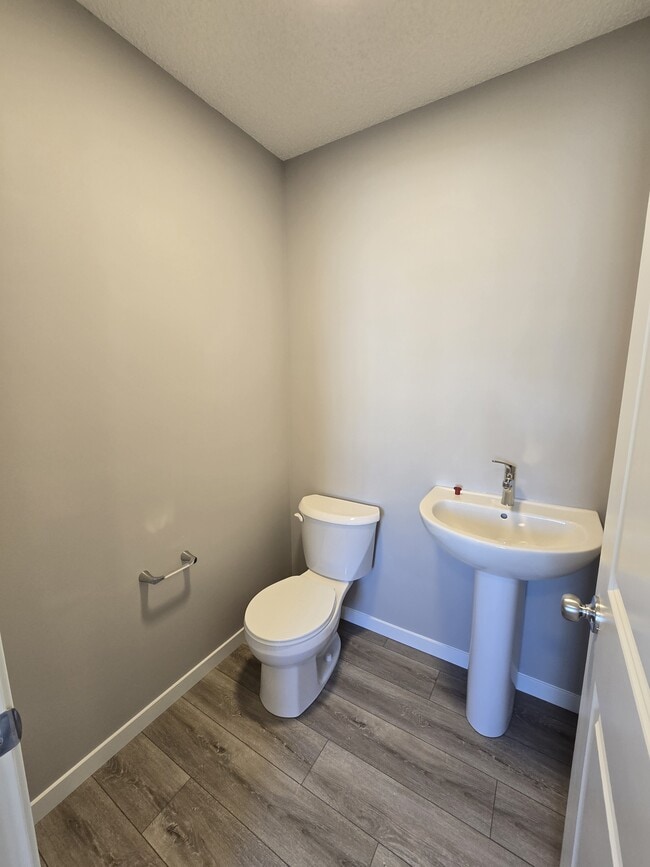 Photo - 1009 Cy Becker Rd NW