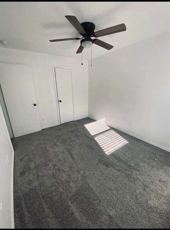 Glen Oaks Apartments