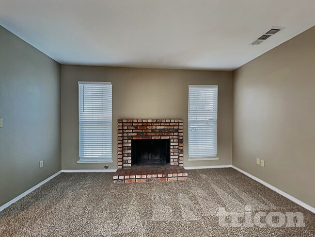 Photo - 3400 Suffolk Dr