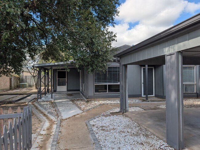 Photo - 10607 Staghill Dr