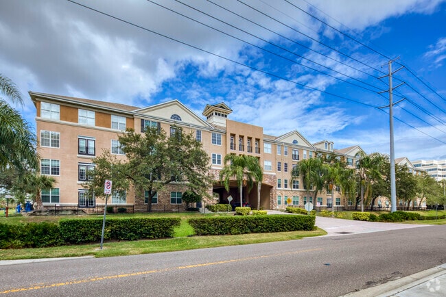 4221 W Spruce St Tampa, FL 33607-4174 - Villa Sonoma At International Plaza Apartments