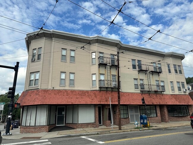 Photo - 195 Concord Ave Apartment Unit 11