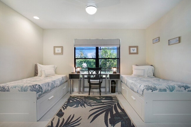 758 101st Ave N Unit SI ID1534765P