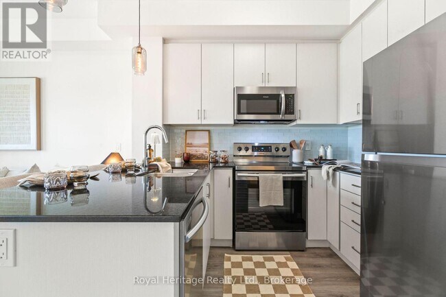 Photo - 128 Grovewood Common Unit 319