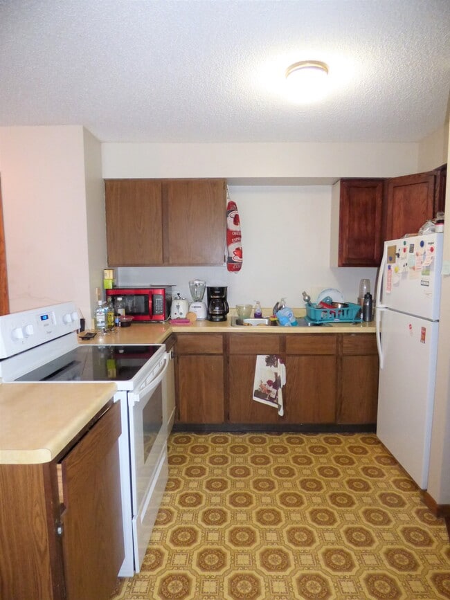 Photo - 2604 4th Ave NE