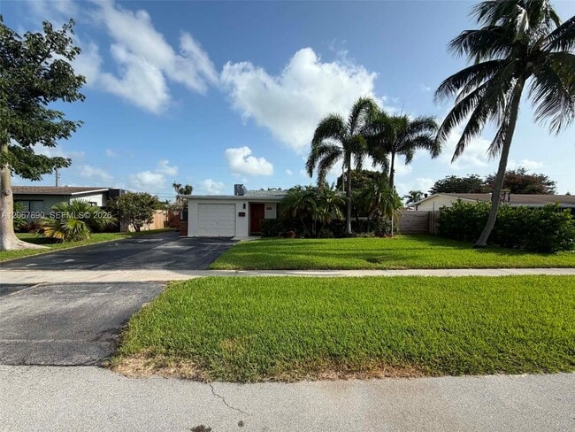 Photo - 401 SE 3rd Pl