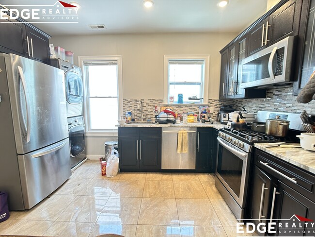Photo - 81 Newbury St Apartments Unit 3