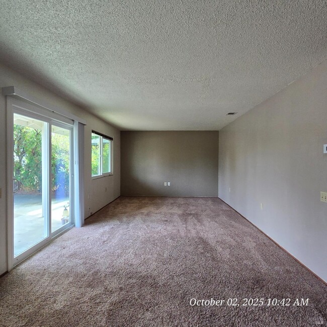 Building Photo - 115 Isle Royale Cir