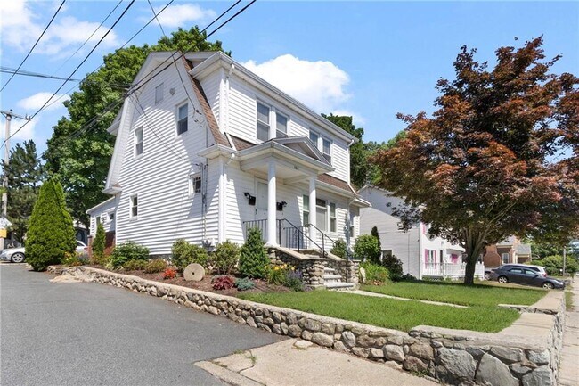 Photo - 246 George Waterman Rd Unit 2