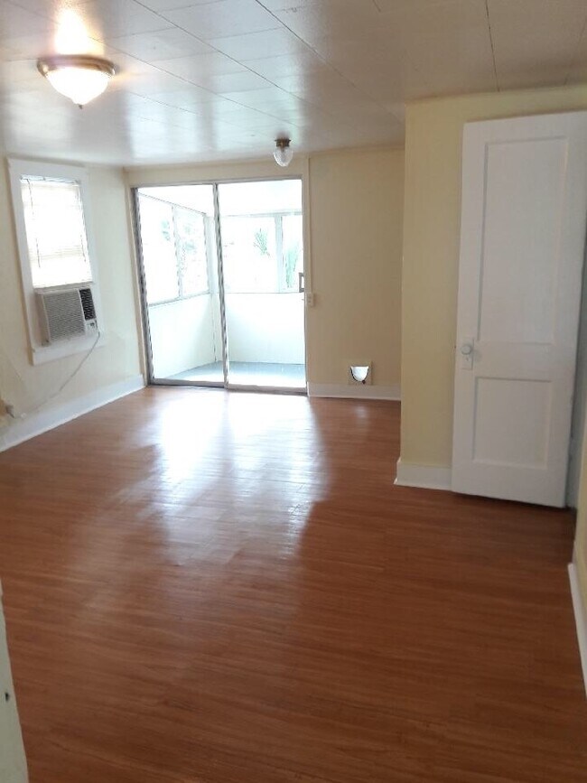 Photo - Upper Unidad Upper