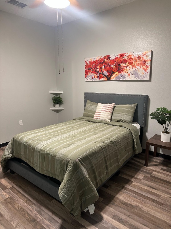 Photo - 1806 Superior Ct