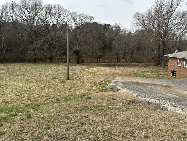 Photo - 4225 McGinnis Ferry Rd