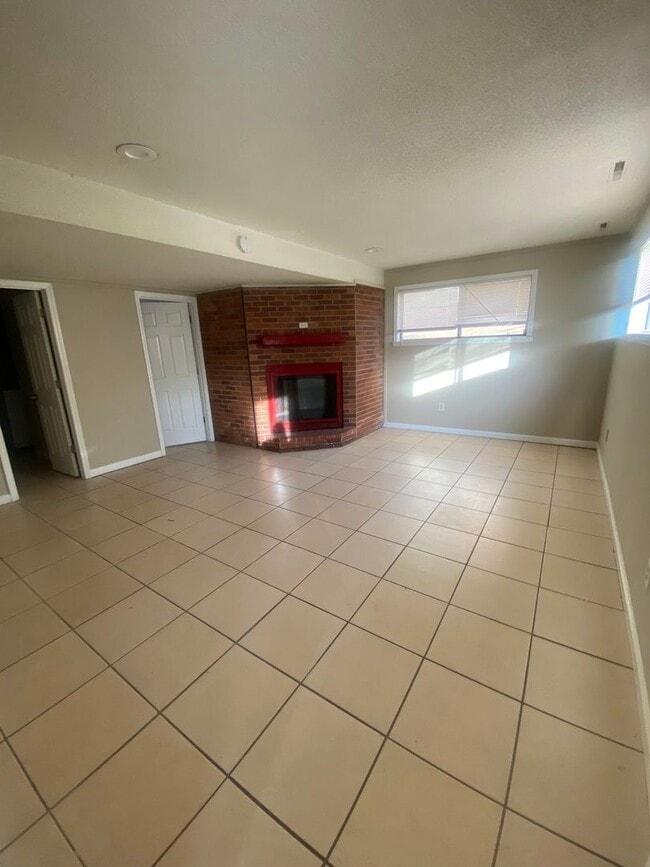 Photo - Duplex with Three Large Bedrooms and Two F...