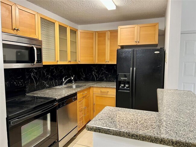 Photo - 7230 NW 179th St Condo