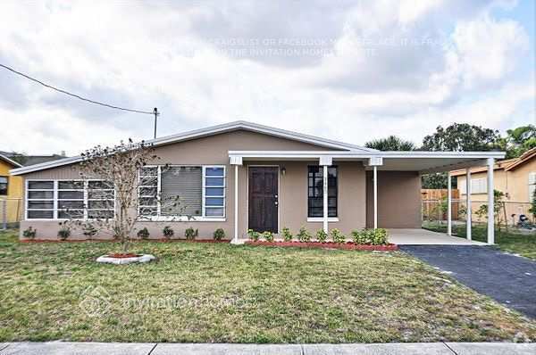 Building Photo - 3480 NW 17th St Rental