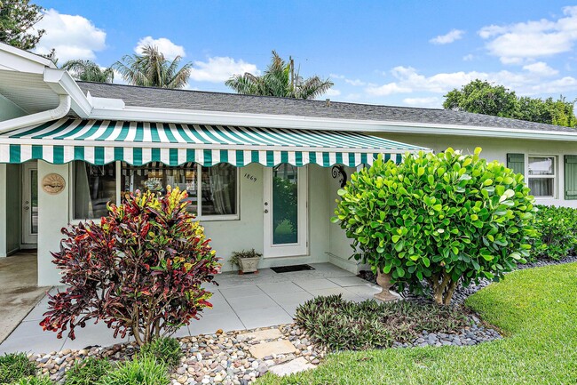 Photo - 1869 Circle Dr