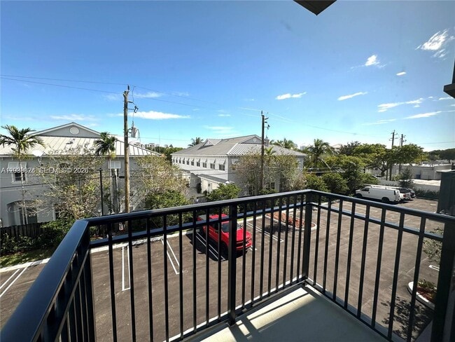 Photo - 20 NE 19th Ave Unit 213