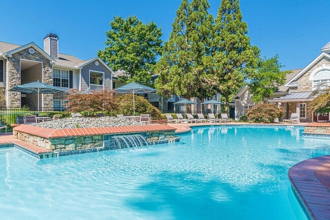 Building Photo - Retreat at Kedron Village Rental