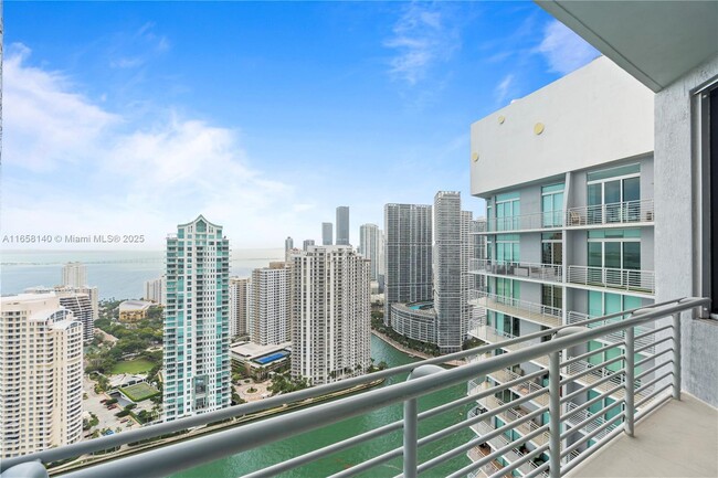 Photo - 335 S Biscayne Blvd Condo Unit UPH-01