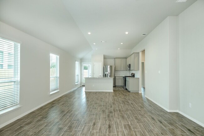 Photo - 216 Stone Cyn Dr