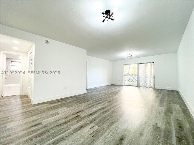 Photo - 2005 Sans Souci Blvd Unit 107