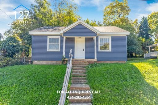 Building Photo - Comfortable 2-Bedroom Home with Central Air & Washer/Dryer Hookups