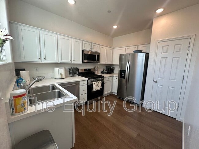 Photo - 1087 Buena Vis Ln