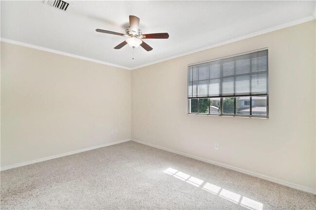 Photo - 5905 Abbey Rd