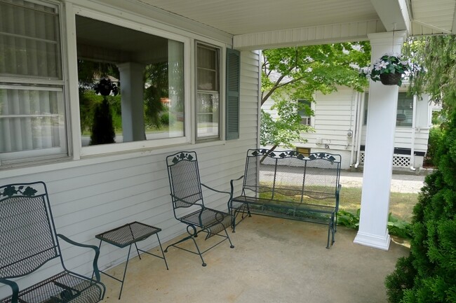 Photo - 35 Hillside Ave