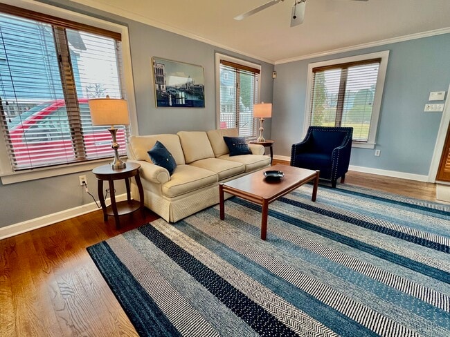 Photo - 23 Linden Ln