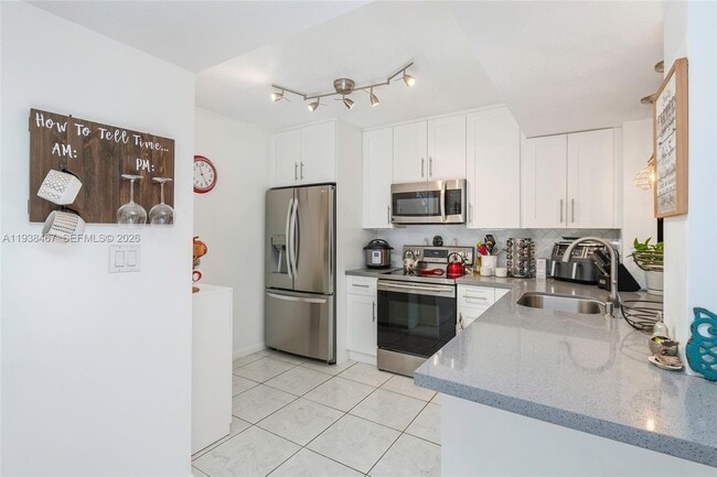 Photo - 15761 SW 137th Ave Unit 104