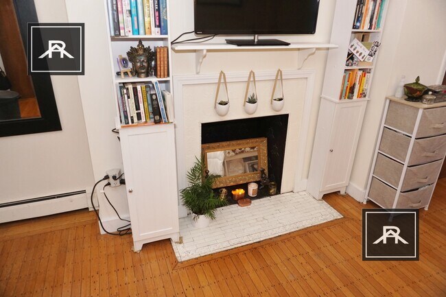 Photo - 901 Beacon St