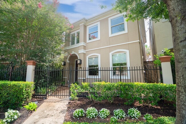 Building Photo - 5512 Val Verde St Rental
