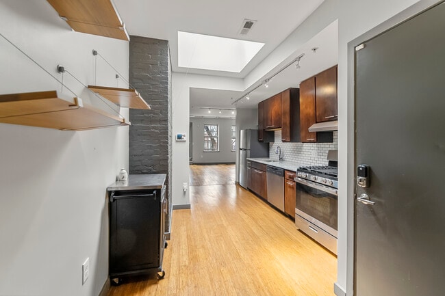 Apt 3 Kitchen - 1010 N Calvert St Apartments
